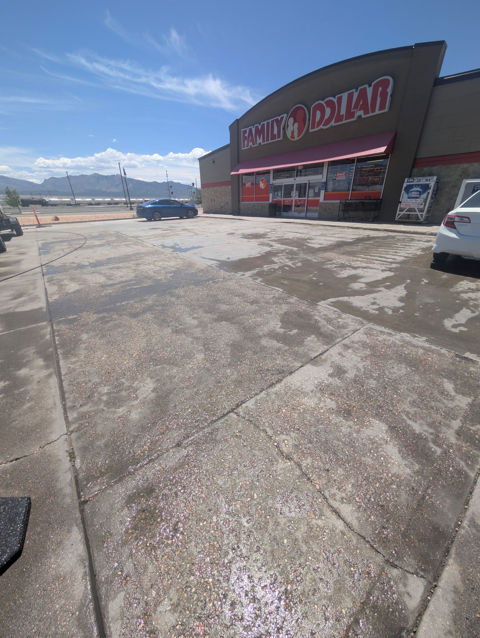 Gallery photos for Commercial Storefront and Parking Lot Pressure Washing in Milford UT: Image #1