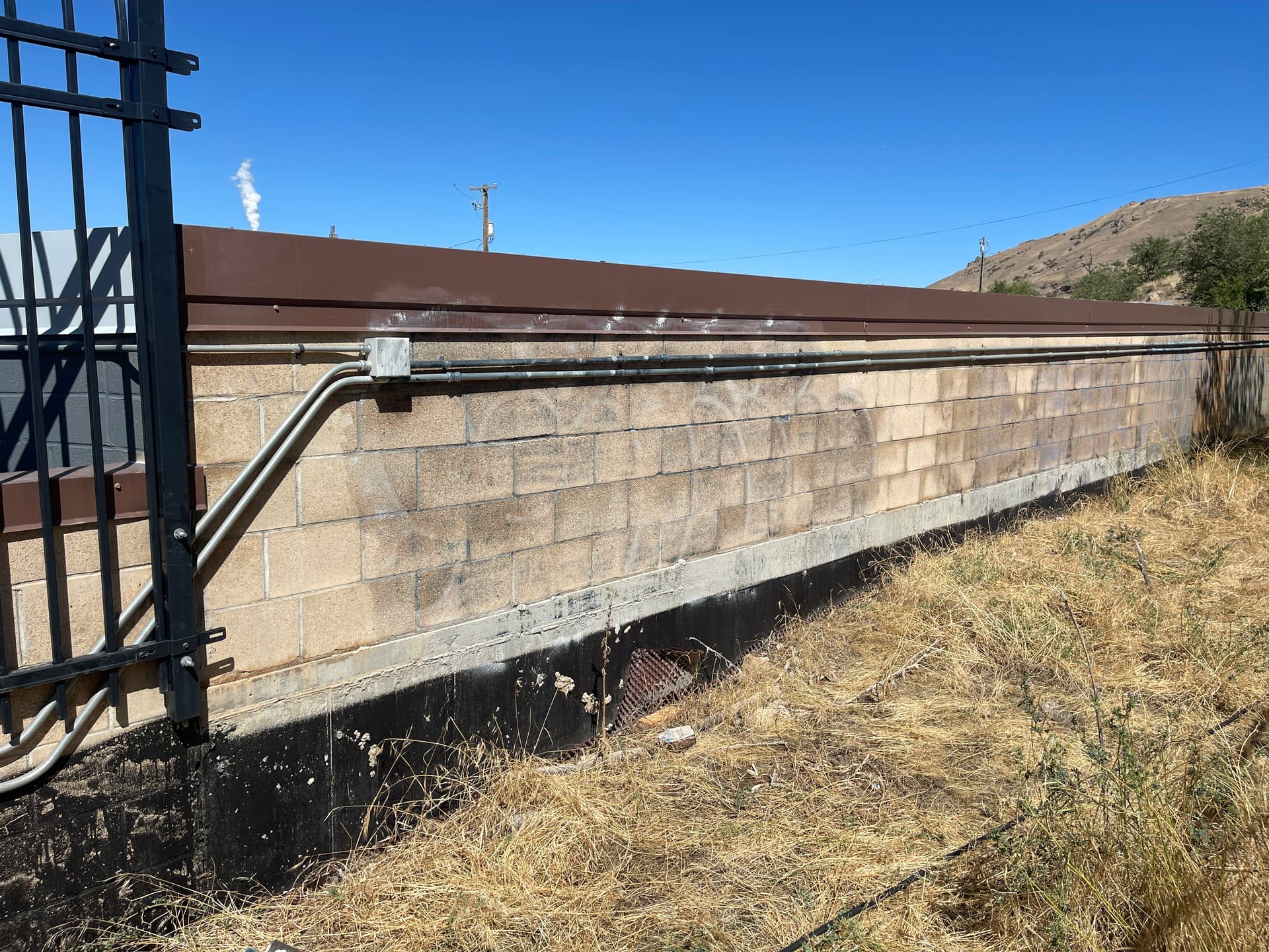 Gallery photos for Graffiti Removal at a Utah Storage Facility Wall: Image #8