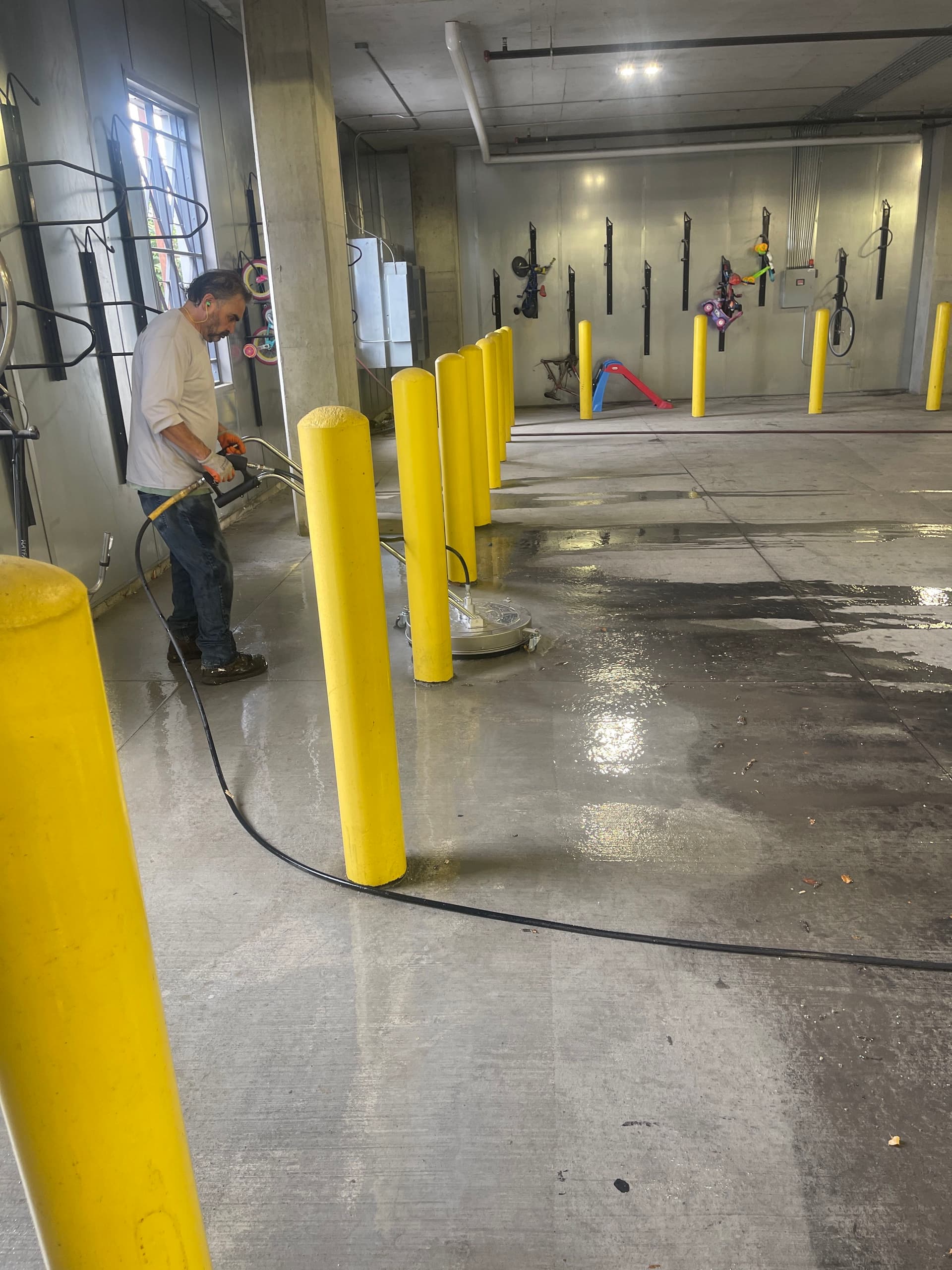 Gallery photos for Parking Garage Concrete Pressure Wash Prepped for Striping: Image #2