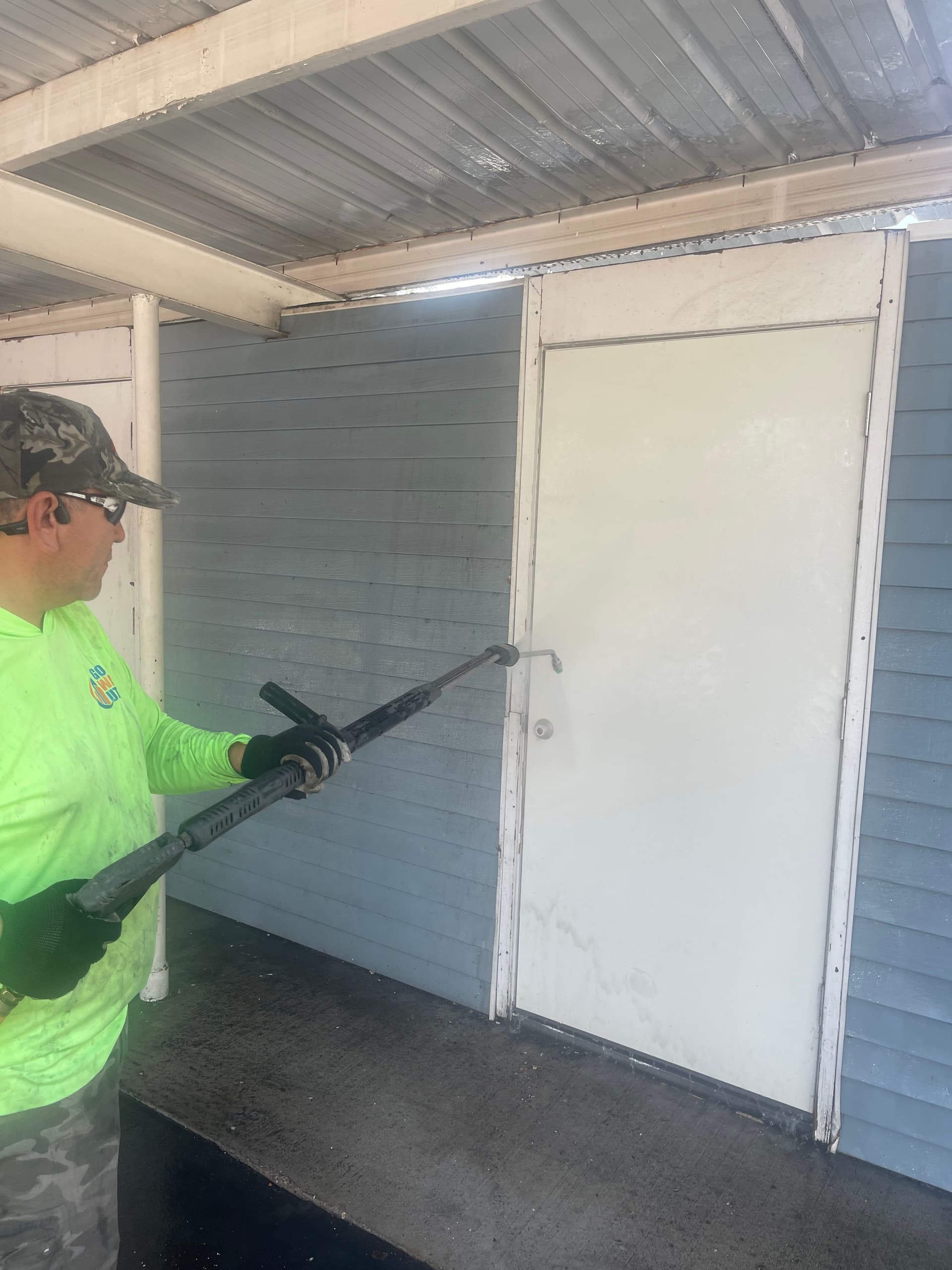 Gallery photos for Carport and Storage Unit Pressure Washing in Millcreek: Image #6