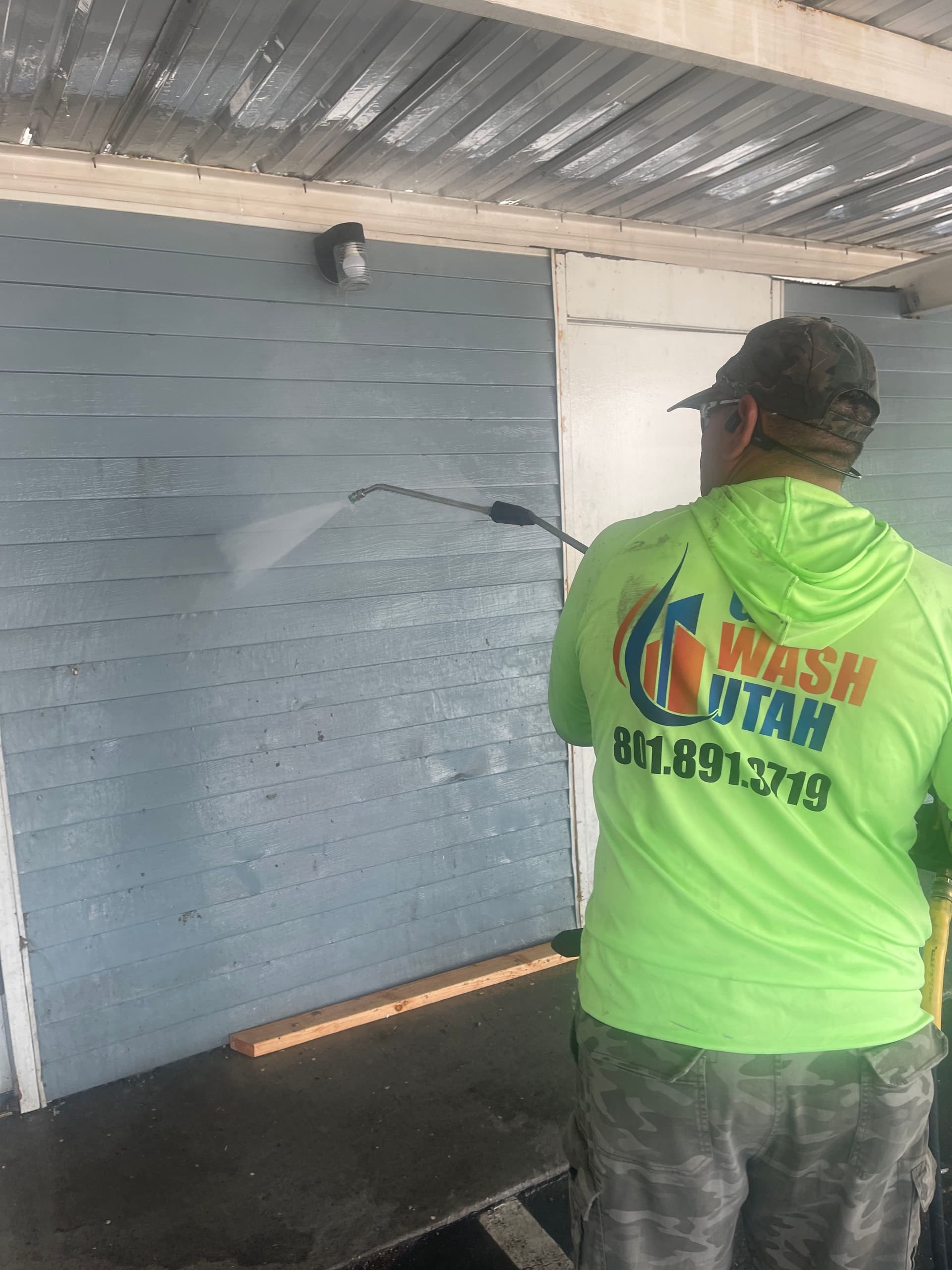 Gallery photos for Carport and Storage Unit Pressure Washing in Millcreek: Image #5