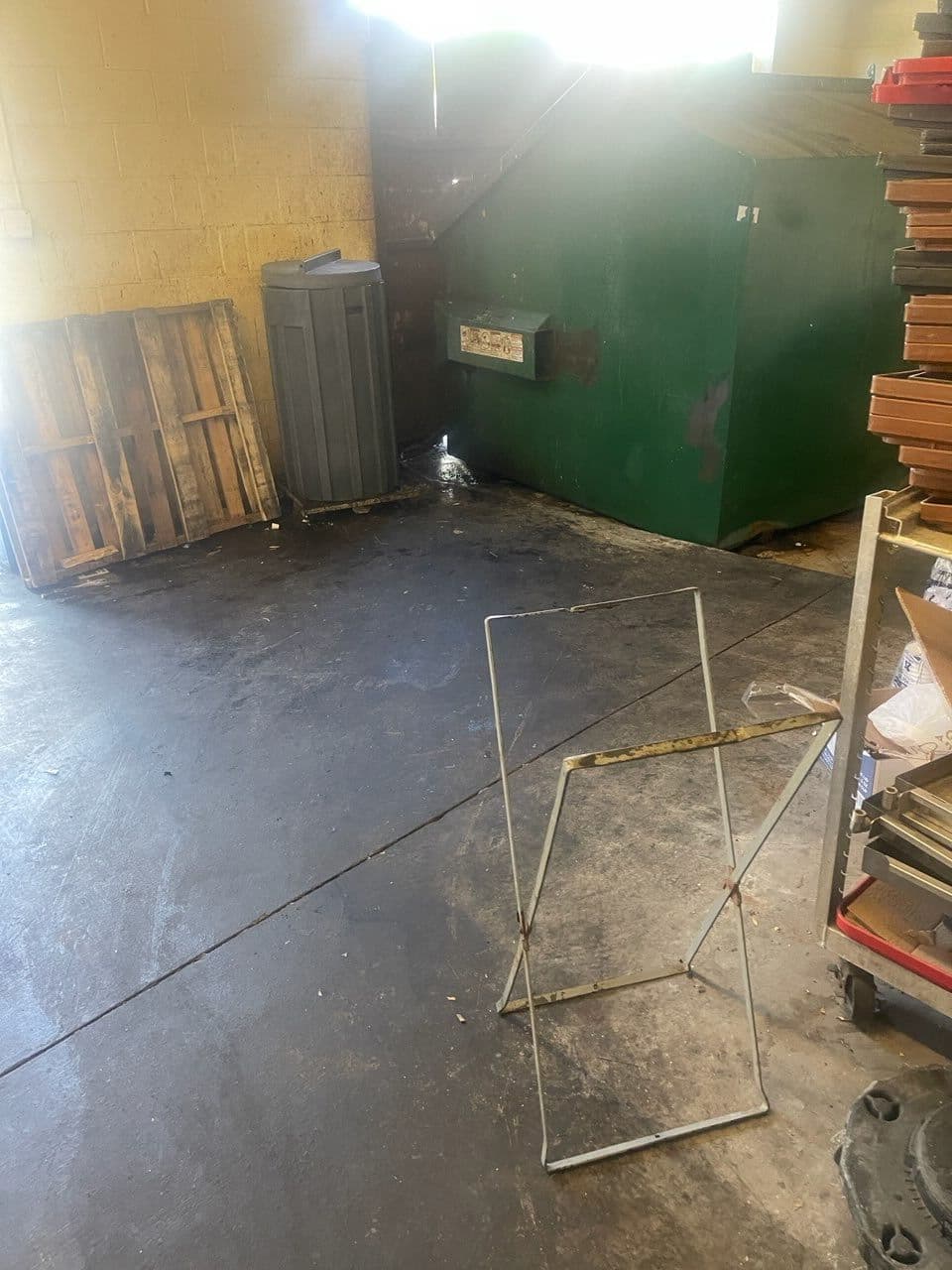 Project Indoor Space Shine at Mimi's Cafe in Murray image