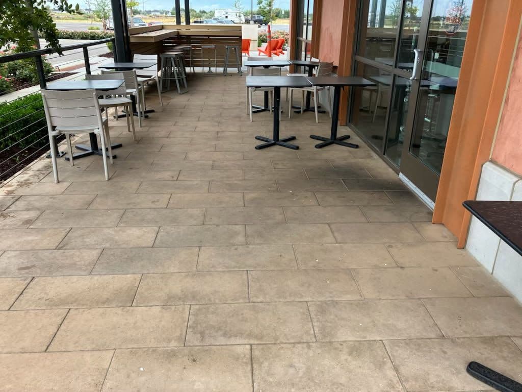 Gallery photos for Freshly Cleaned Restaurant Patio at Jersey Mike's Farmington: Image #3