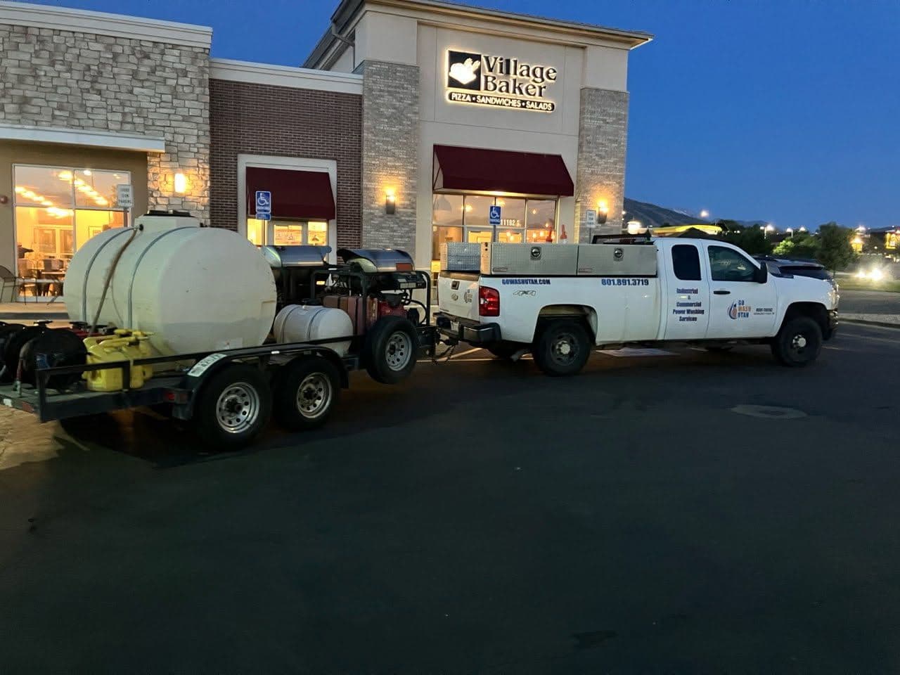 Gallery photos for Sandy Village Baker Sparkles After Night Wash: Image #3