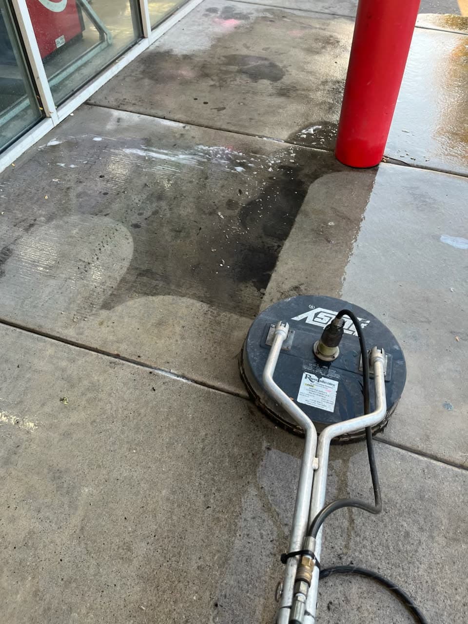 Gallery photos for Transformative Pressure Washing at Auto Parts Store: Image #1