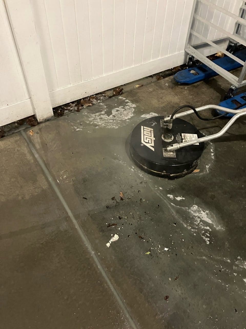 Gallery photos for Dramatic Concrete Makeover in SLC with Pressure Washing: Image #3