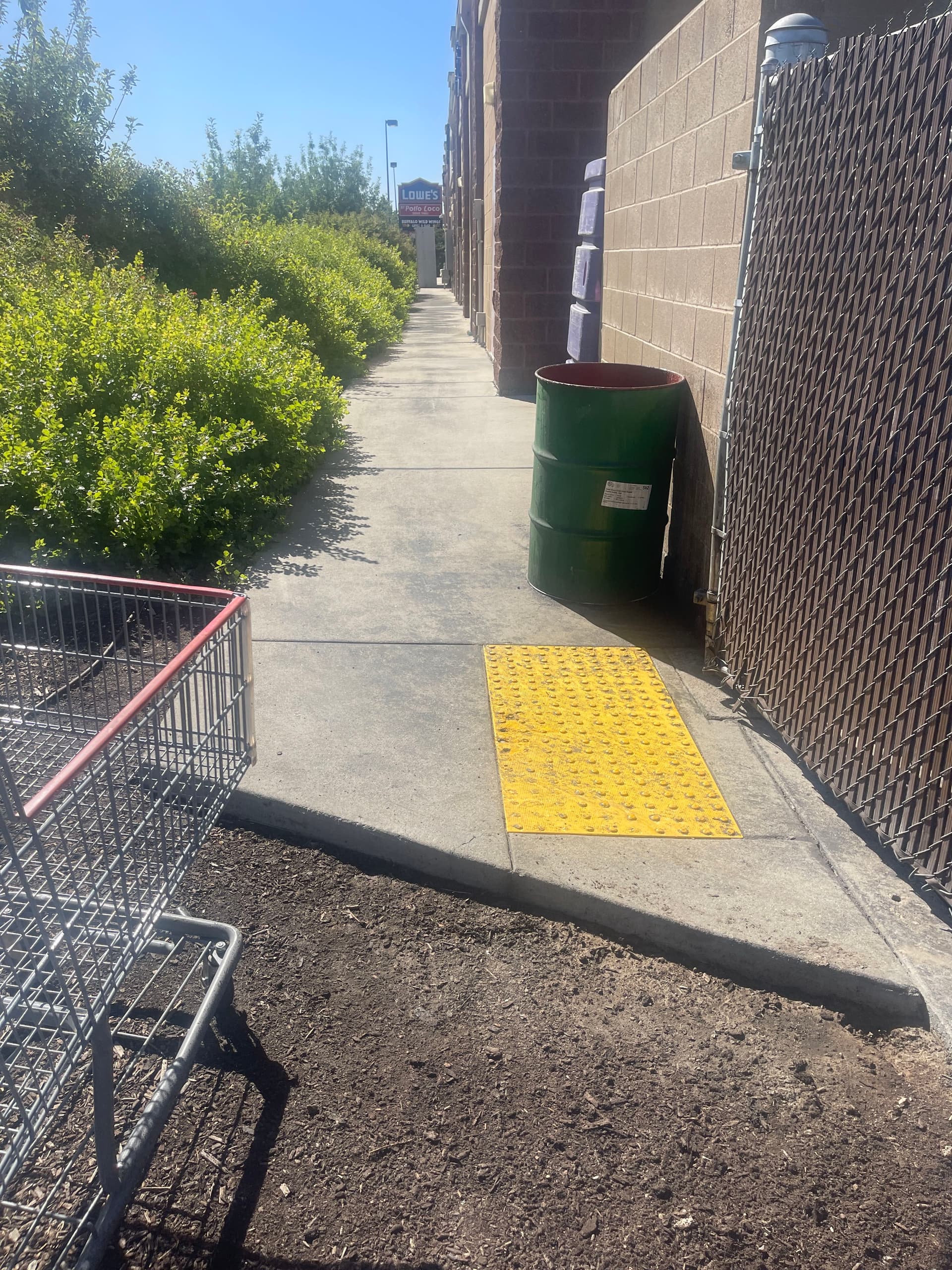 Gallery photos for Night Shift Dumpster Pad Pressure Washing at Rumbi Island Grill in American Fork: Image #1