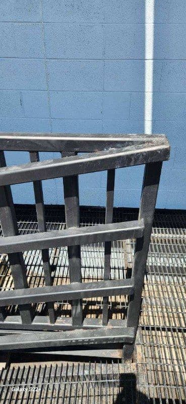 Gallery photos for Pressure Washing and Restoration for California Ave Business Railings: Image #2